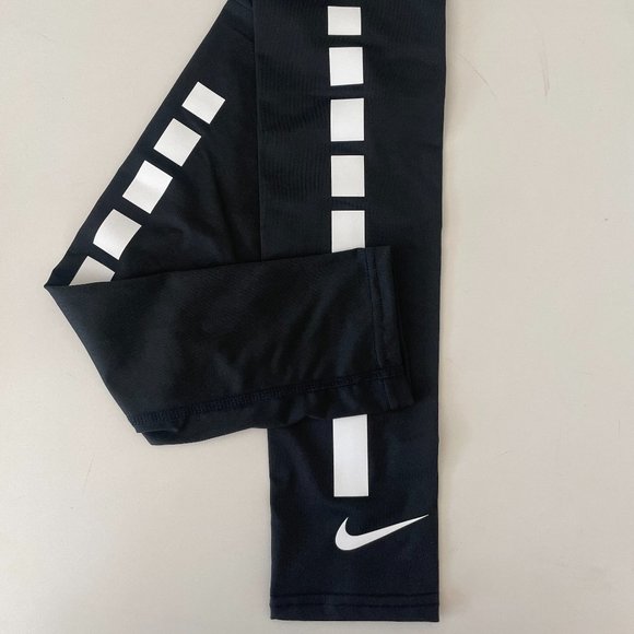 Nike Other - Nike Pro Elite Sleeve Adult -S/M